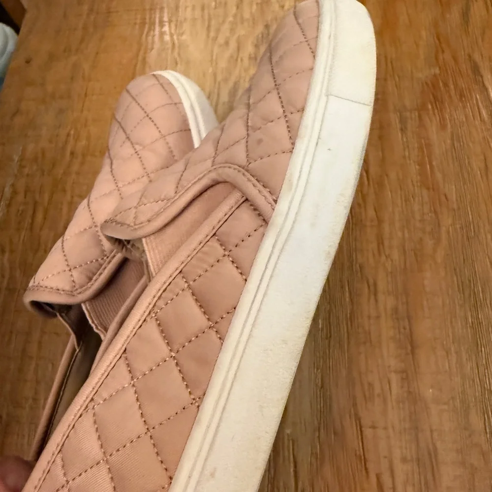 Steve Madden Pink Quilted Flats